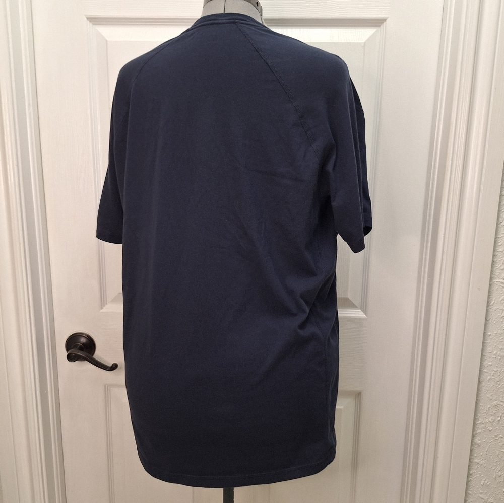 Carhartt Navy Blue Pocket T-Shirt - Picture 5 of 11